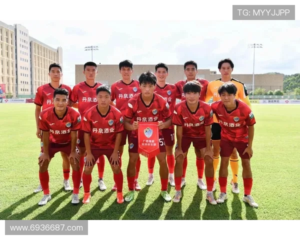 广西恒宸提前加冕中乙冠军创造广西职业足球全国首冠历史时刻 广西恒宸提前加冕中乙冠军创造广西职业足球全国首冠历史时刻